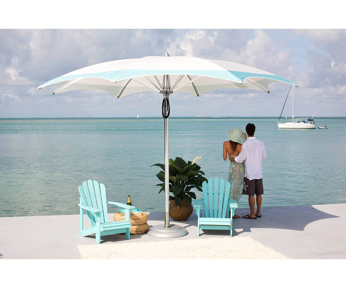 Modern curved marine-grade umbrella by Tuuci Ocean Master Max | Casa Design Group