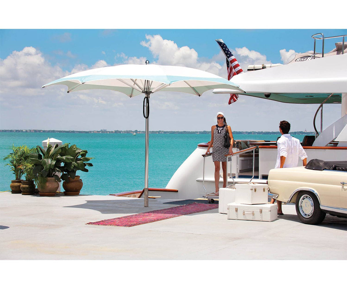 Modern curved marine-grade umbrella by Tuuci Ocean Master Max | Casa Design Group