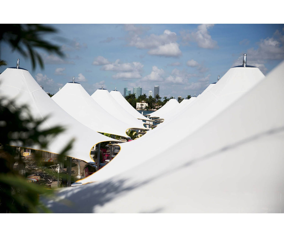 Marine-grade Tuuci Ocean Master Max F-1 parasol with durable construction Casa Design Group