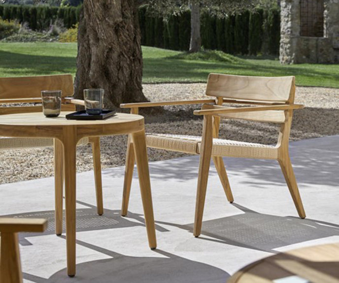 Paralel Coffee Table Point 1920