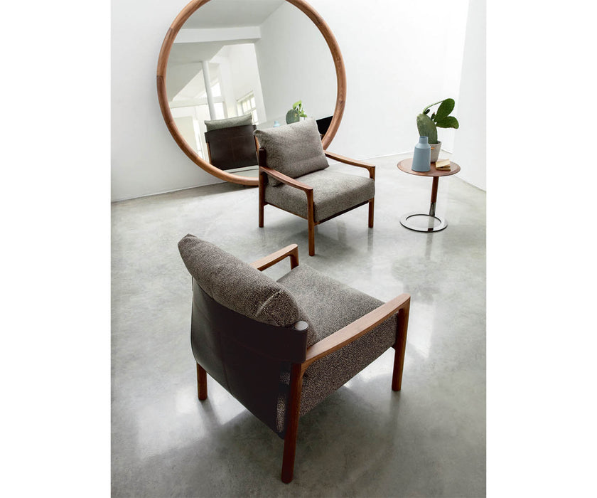 Vera Armchair Porada