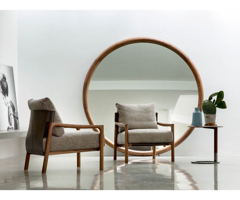 Vera Armchair