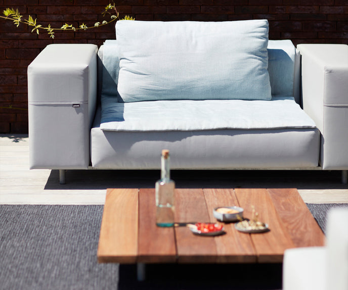 Walrus Coffee Table I Extremis