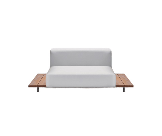 High end Walrus Seat With 2 Side Tables by Extremis Casa Design