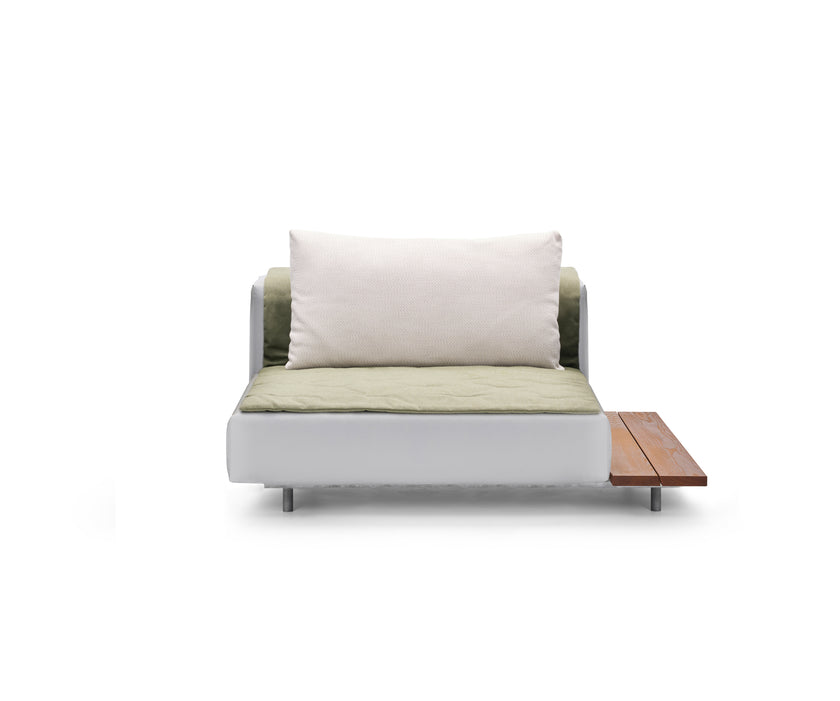 Walrus Seat With Side Table