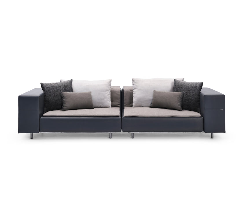 Walrus Double Trouble Sofa I Extremis