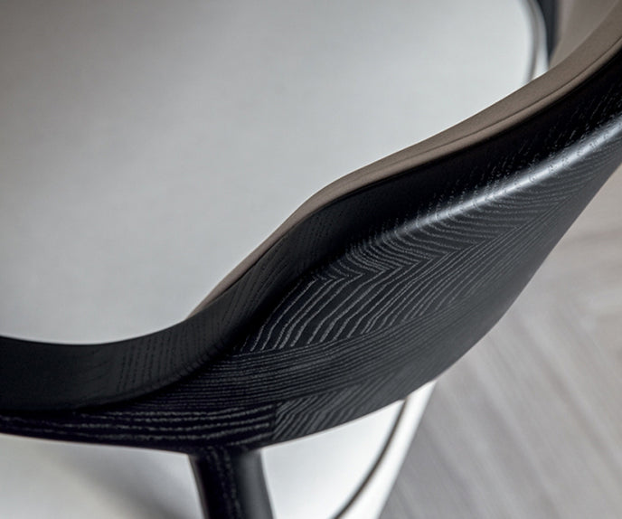 High End Walter Armchair by Molteni&C Casa Design Group