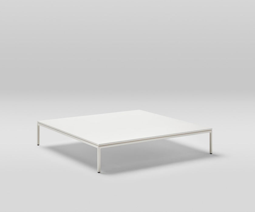 City Square Coffee Table Point 1920