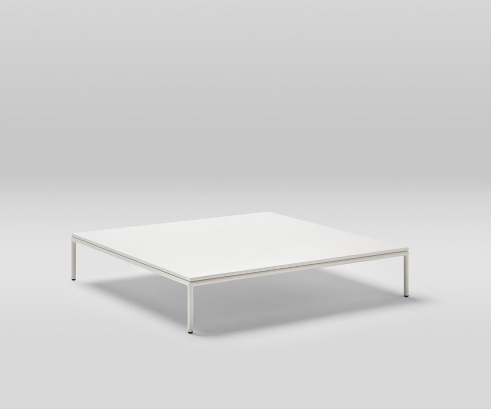 City Square Coffee Table Point 1920