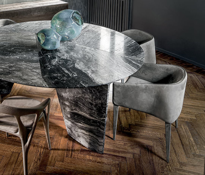 High End Zagg Chair by Henge Casa Design Group