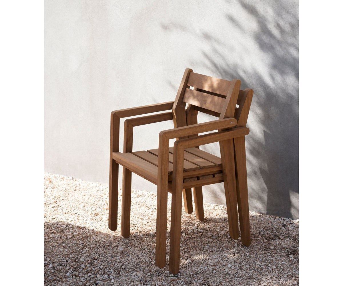 Luxury Outdoor Zania 001 Dining Chair by Roda made of Iroko Wood | Casa Design Group