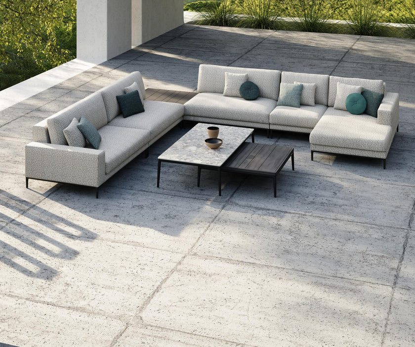 Zendo Sense Footstool | Manutti