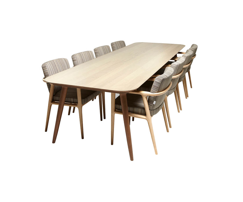 Zio Dining Table Moooi